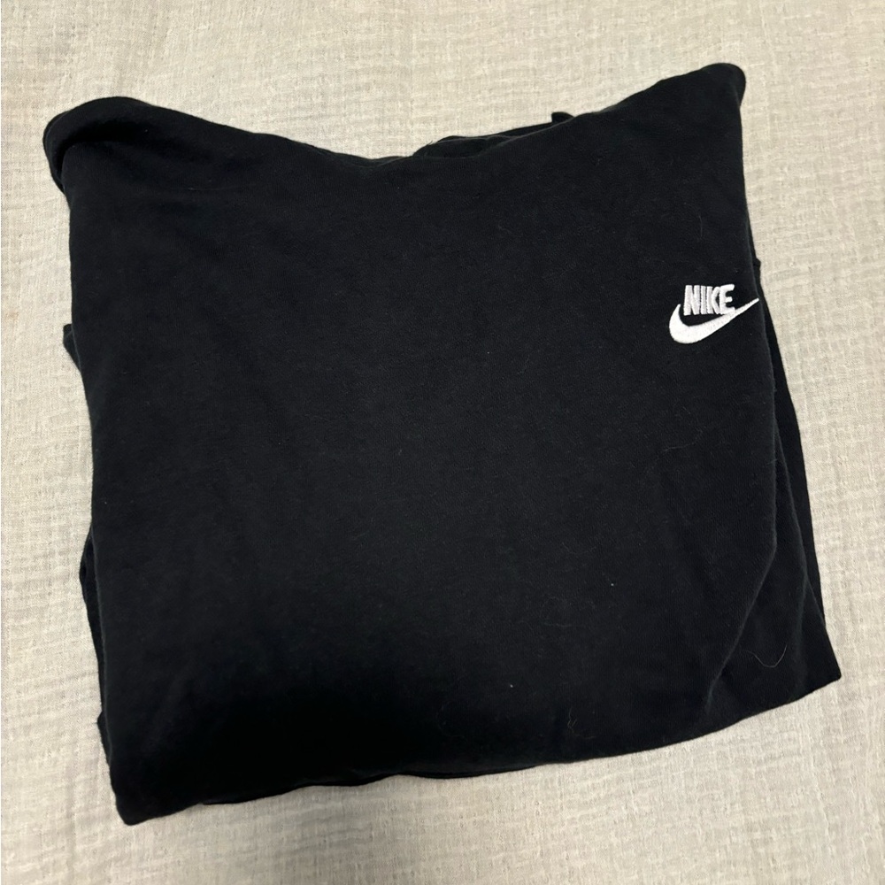 Men’s Nike Sweatshirt